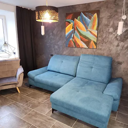 דירה Lawa *